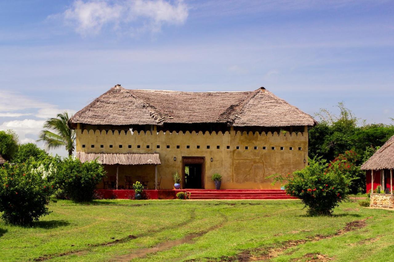 Pangani Cliffs Lodge Exterior photo